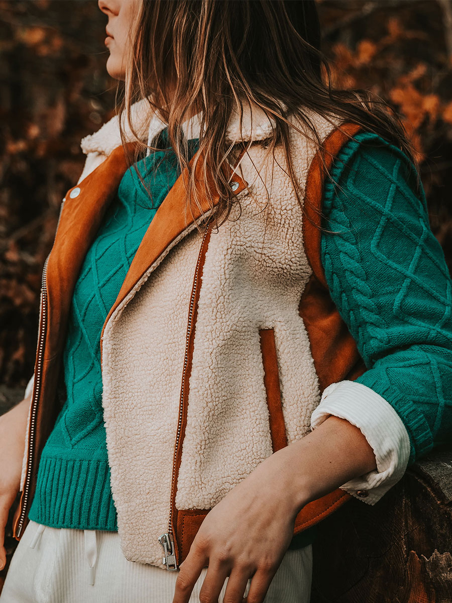 foto-de-modelo-perfecto-de-cuero-para-mujer-negro-leperfectosans-manches-noir-paul-marius-wpj-sm-sh-w-b-s36