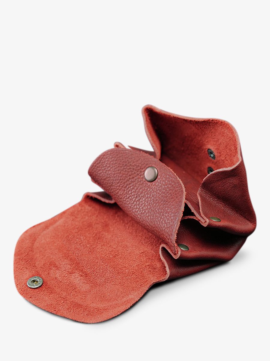 foto-interior-monedero-cuero-rojo-legustave-rojo-aceite-paul-marius-glp-or