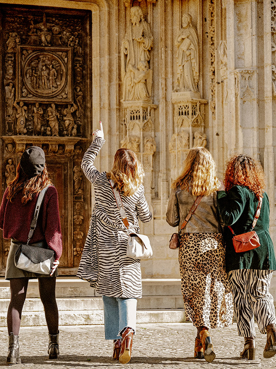 foto-bolso-bandolera-cuero-paulmarius-marron-dorado-suzon-s-natural-dorado-paul-marius-w25s-l-g