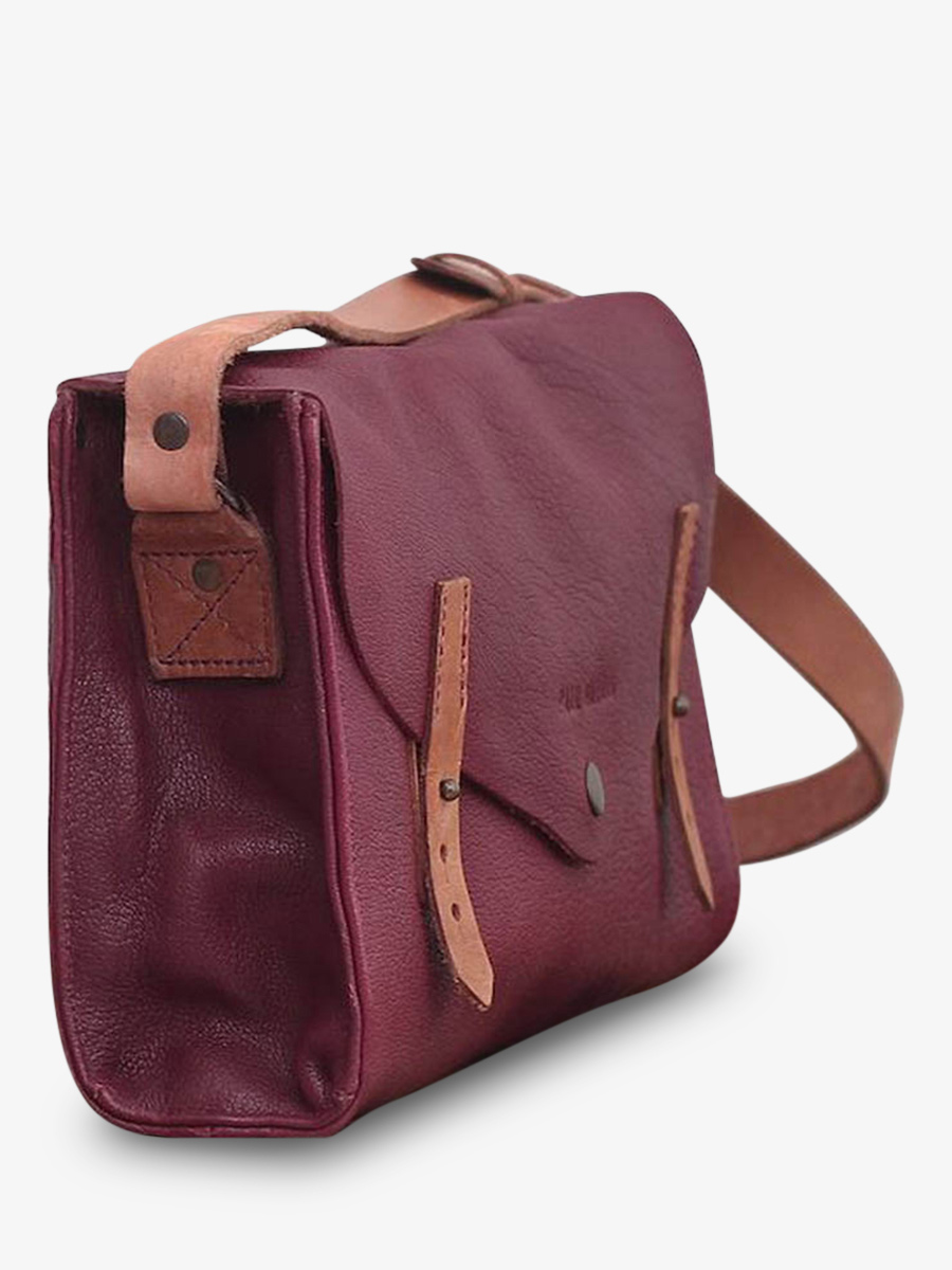 foto-vista-lateral-bolso-bandolera-cuero-mujer-violeta-lindispensable-prune-paul-marius-w08-p