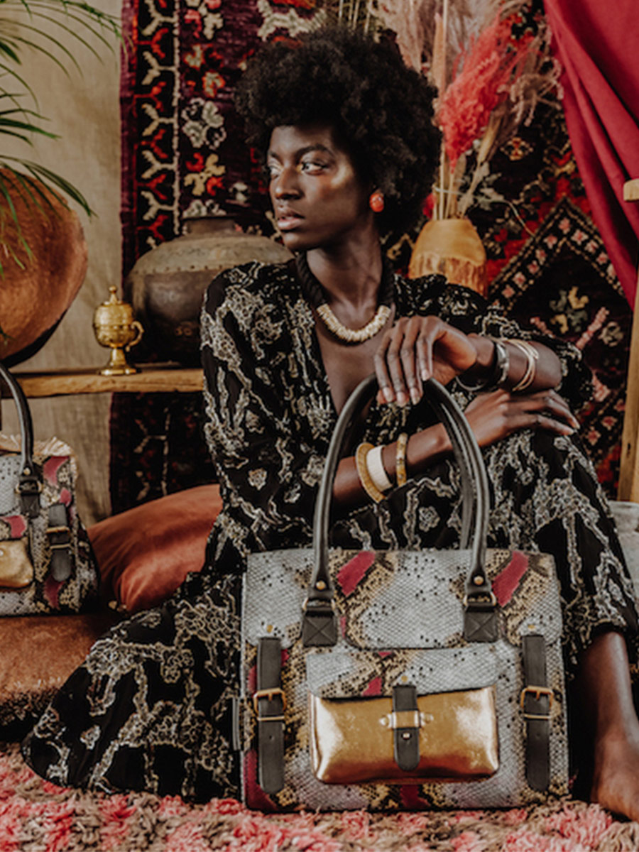 foto-vista-frontal-bolso-bandolera-cuero-mujer-lerive-gauche-m-byzance-paul-marius-w01m-byz