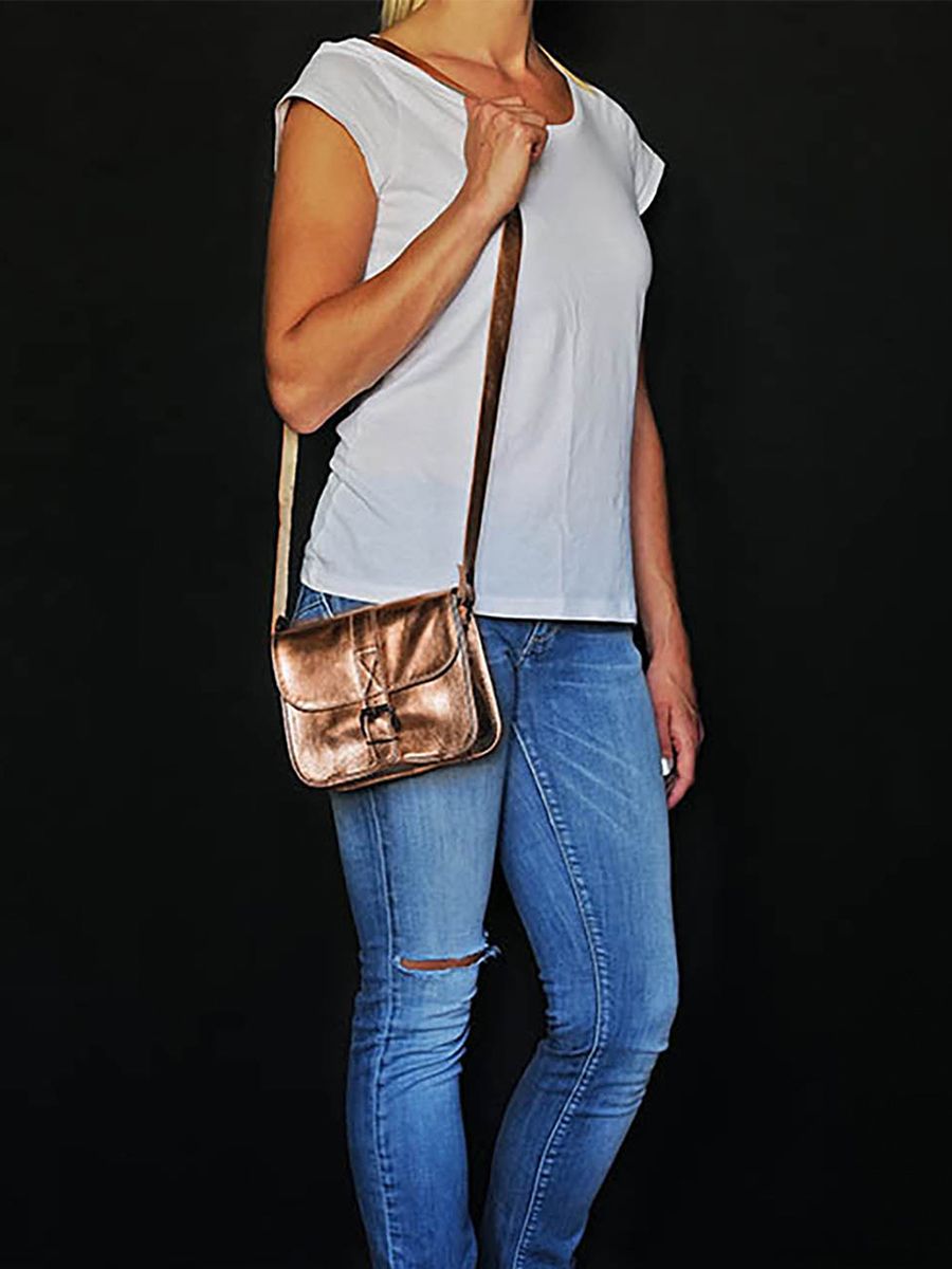 foto-bolso-bandolera-pequeño-cuero-mujer-rosa-dorado-l-essentiel-oro-rosa-paul-marius-m21-g-pi