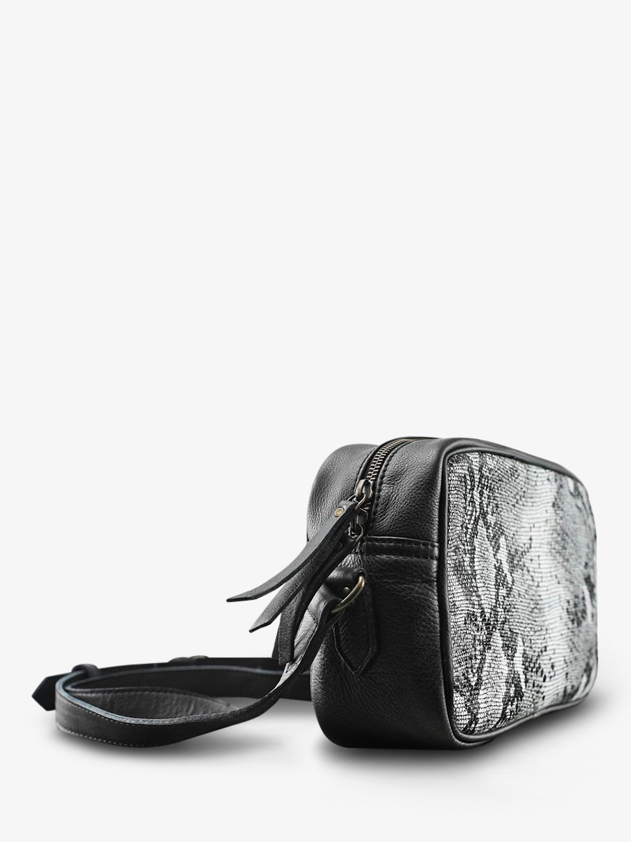 foto-vista-lateral-bolso-de-mano-de-cuero-para-mujer-negro-blanco-limpertinent-pitón-negro-blanco-paul-marius-w22-p-b-w