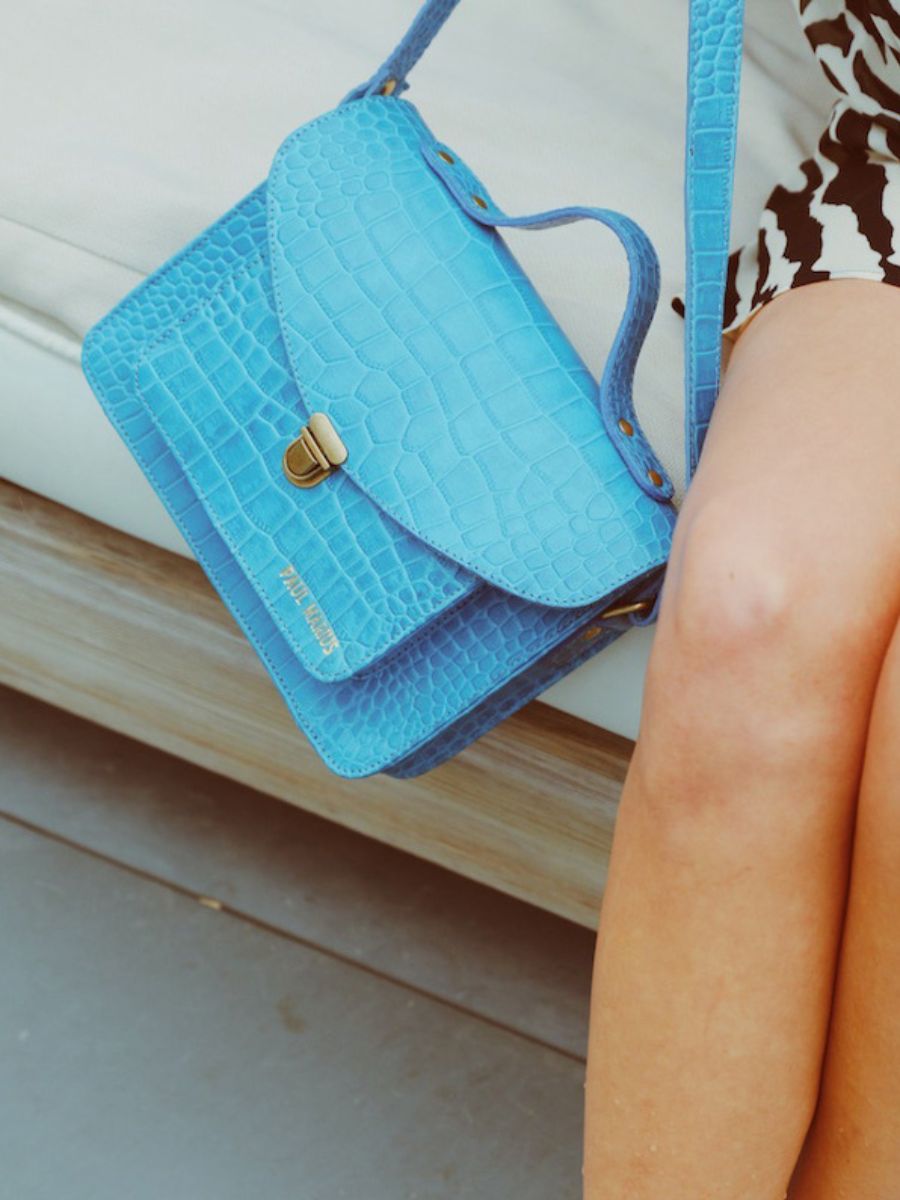 foto-bolso-bandolera-cuero-mujer-azul-mademoiselle-george-alligator-cocktail-topaze-paul-marius-w05-a-blu