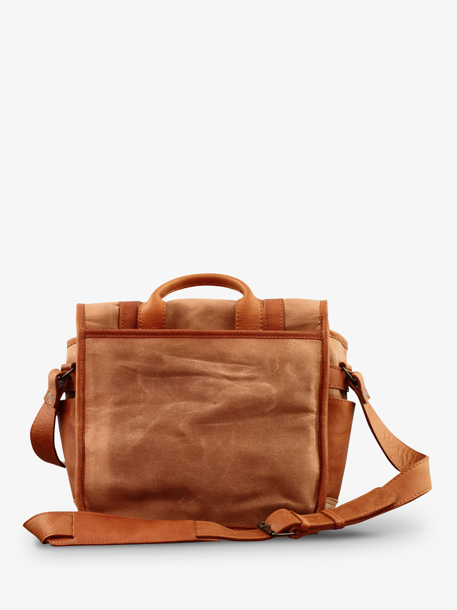 foto-vista-posterior-bolsa-cámara-cuero-analógico-beige-lepetitreporter-lona-beige-paul-marius-m10-bc