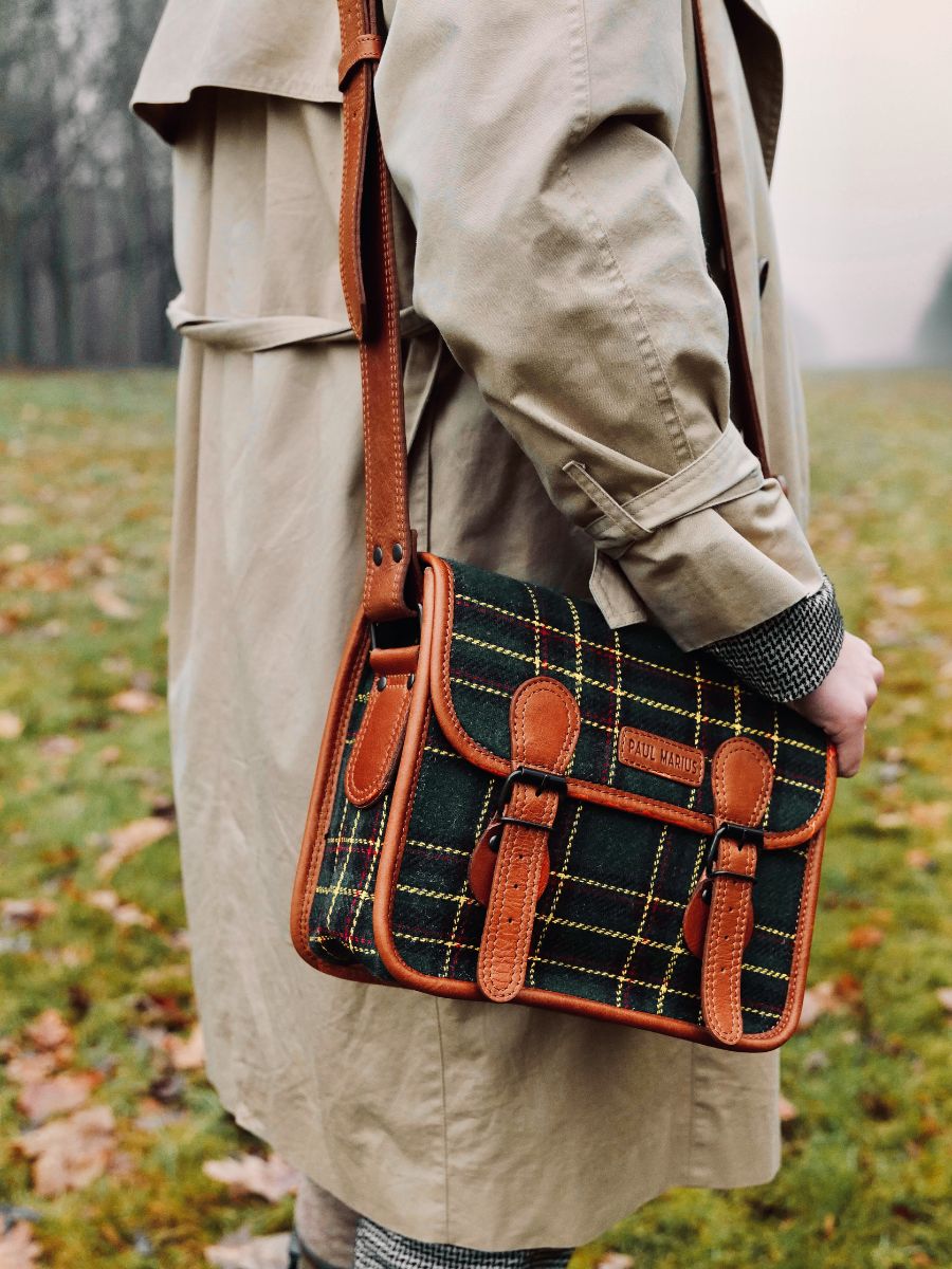 foto-material-bolso-bandolera-cuero-mujer-lasacoche-s-celtik-paul-marius-m02s10-sco-gr-ol