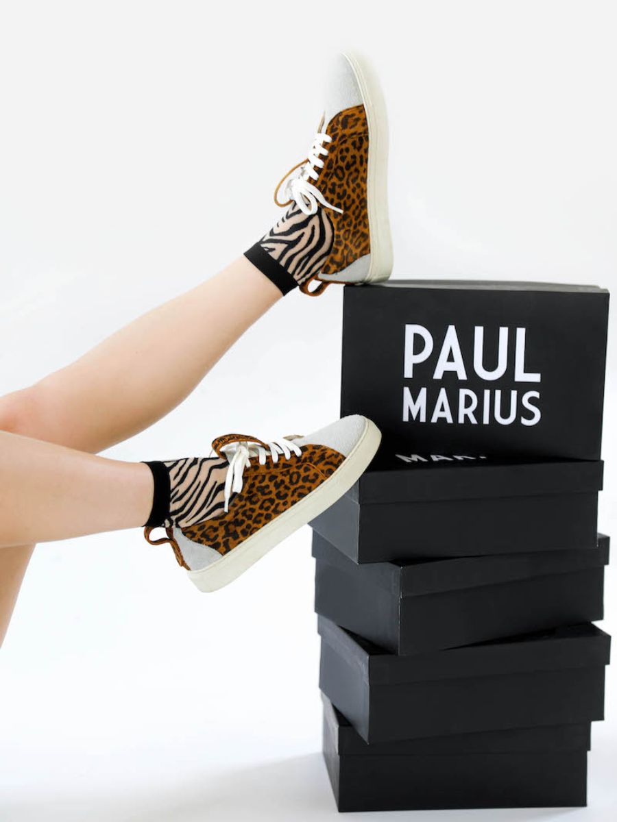 foto-vista-frontal-zapatillas-deportivas-mujer-cuero-leopardo-blanco-pm002-leopard-naturel-blanc-paul-marius-pm002-lp-l-w-s36
