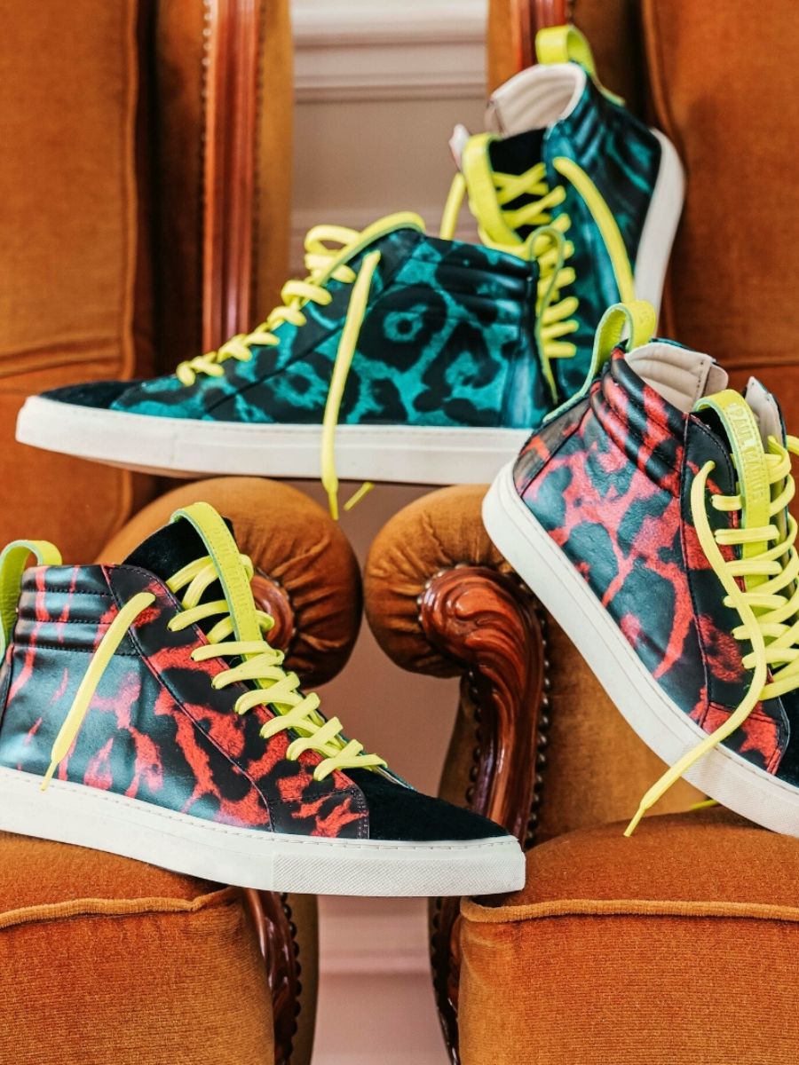 foto-vista-lateral-zapatillas-mujer-cuero-leopardo-verde-rojo-pm001-bicolor-leopardo-verde/rojo-paul-marius-pm001-bi-lp-gr-r-s36