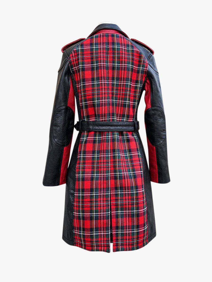 foto-vista-posterior-trench-cuero-mujer-rojo-letrench-tartan-rojo-paul-marius-wtc-sco-r-s36