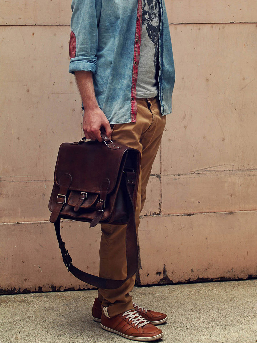 foto-portafolios-cuero-a4-13-pulgadas-negro-lecartable-m-indus-paul-marius-m01s14-d