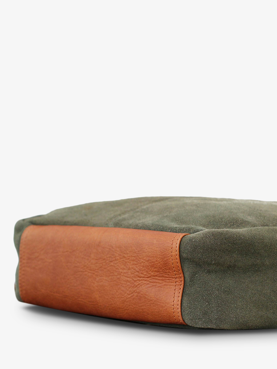 foto-material-portadocumentos-de-cuero-caqui-lecabas-de-marius-caqui-paul-marius-b02-k