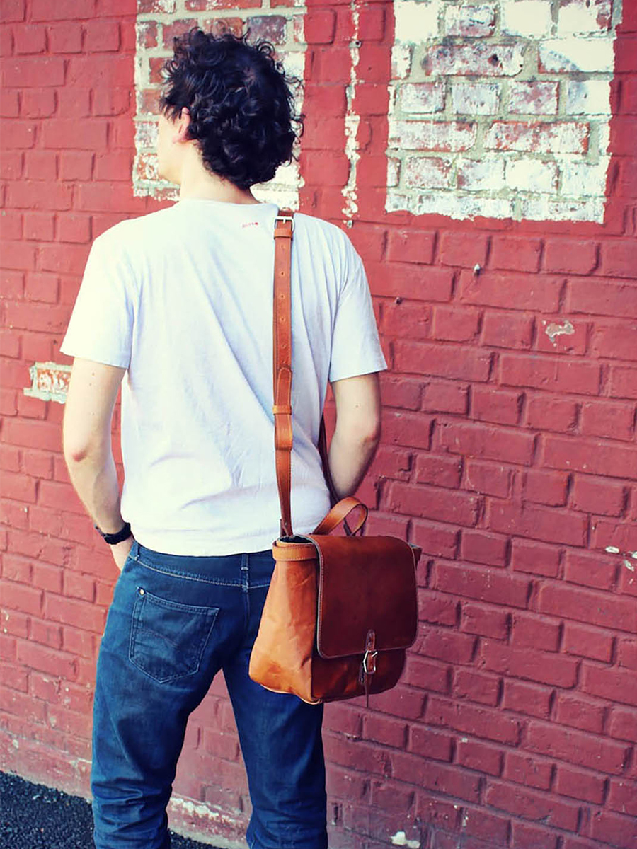 foto-material-portadocumentos-cuero-retro-vintage-marrón-lepostier-s-natural-paul-marius-m07s12-l