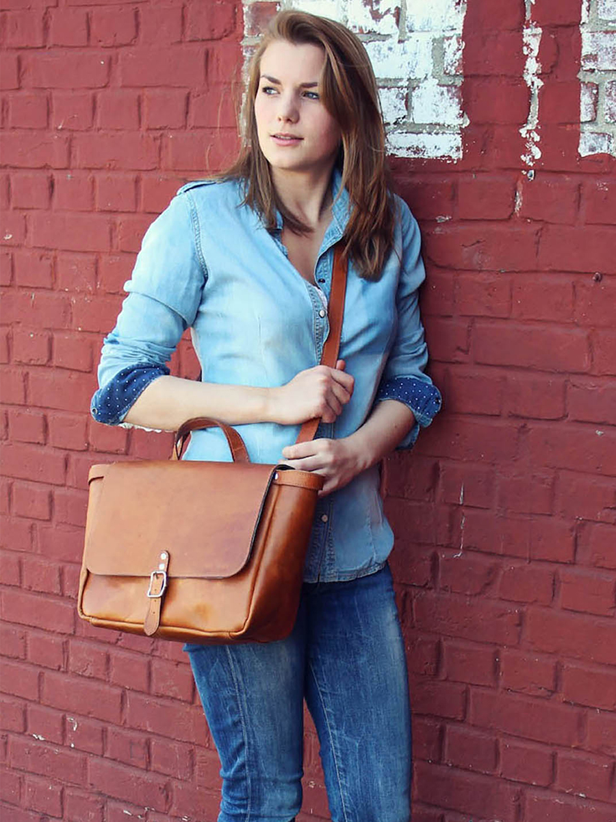 foto-portadocumentos-cuero-retro-vintage-marrón-lepostier-s-natural-paul-marius-m07s12-l