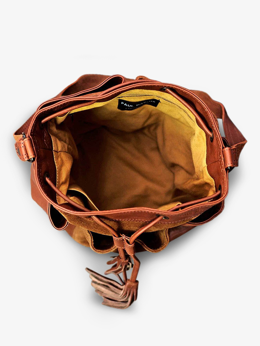 foto-interior-bolso-bandolera-cuero-mujer-marrón-flor-natural-paul-marius-w10-l
