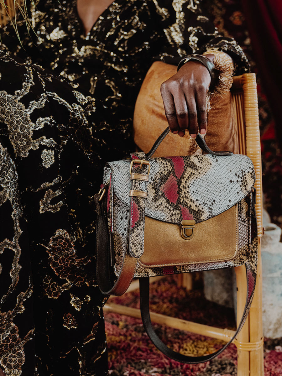 foto-vista-lateral-bolso-bandolera-cuero-mujer-mademoiselle-george-byzance-paul-marius-w05-byz