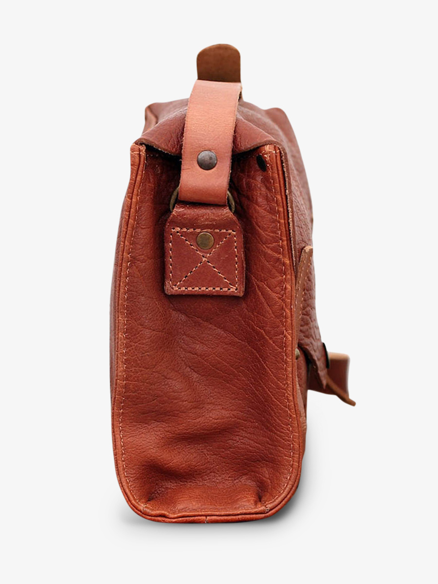 foto-vista-lateral-bolso-bandolera-cuero-mujer-marrón-lindispensable-naturel-paul-marius-w08-l