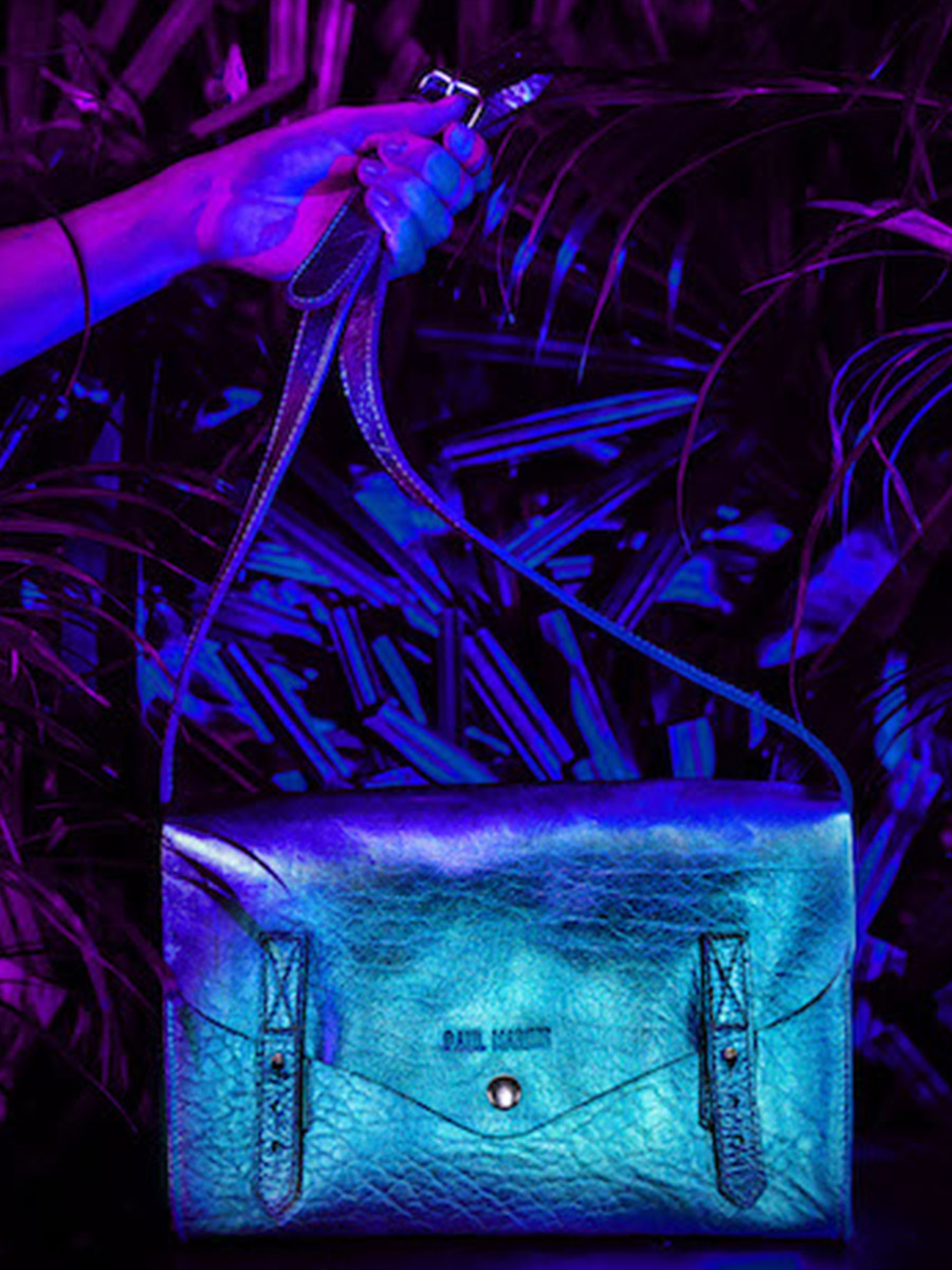 foto-bolso-bandolera-cuero-mujer-azul-lindispensable-scarabee-paul-marius-w08-p-blu