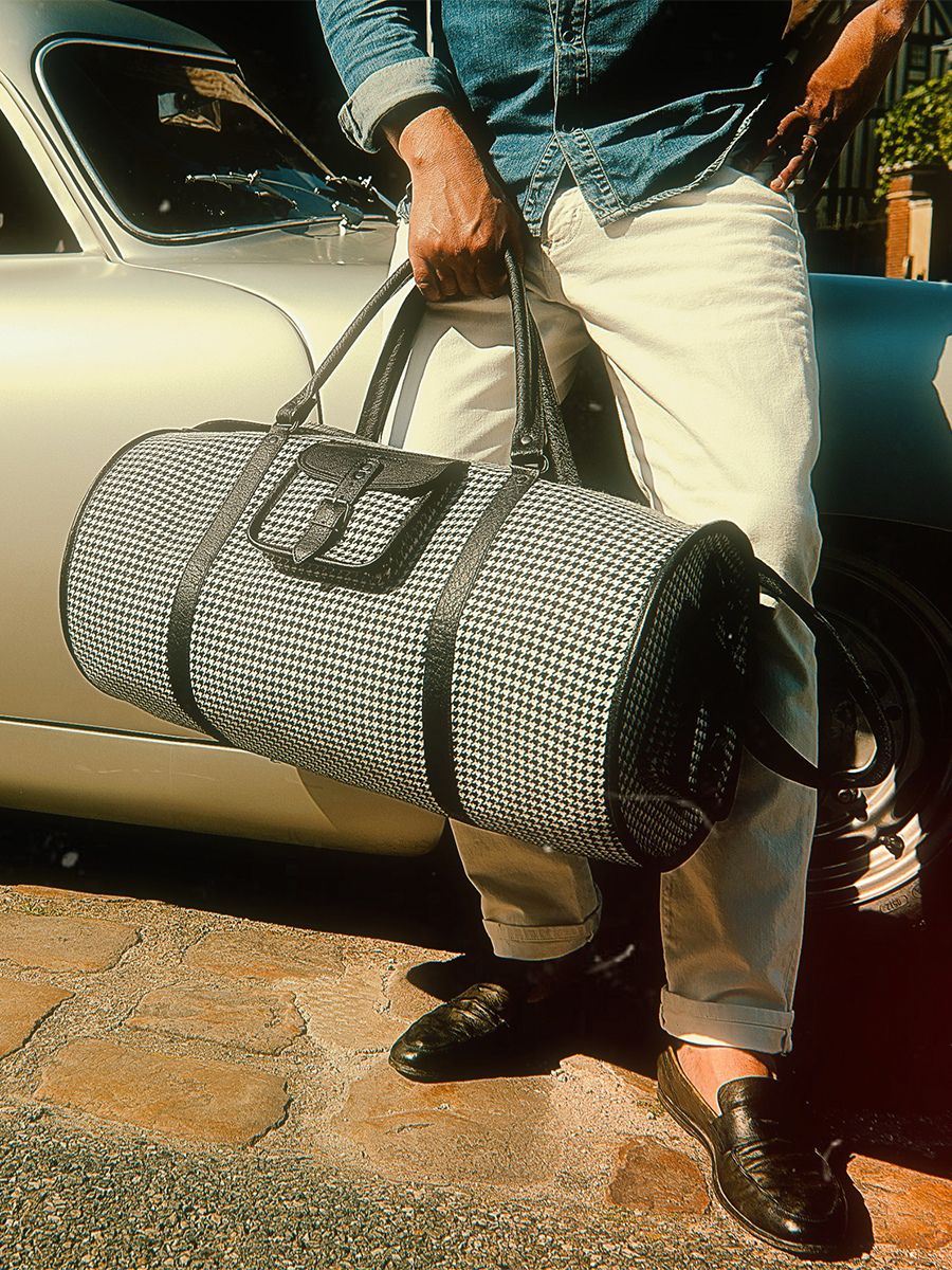 foto-bolso-de-viaje-de-cuero-negro-levoyageur-xl-grand-prix-negro-paul-marius-m08s60-hs-b