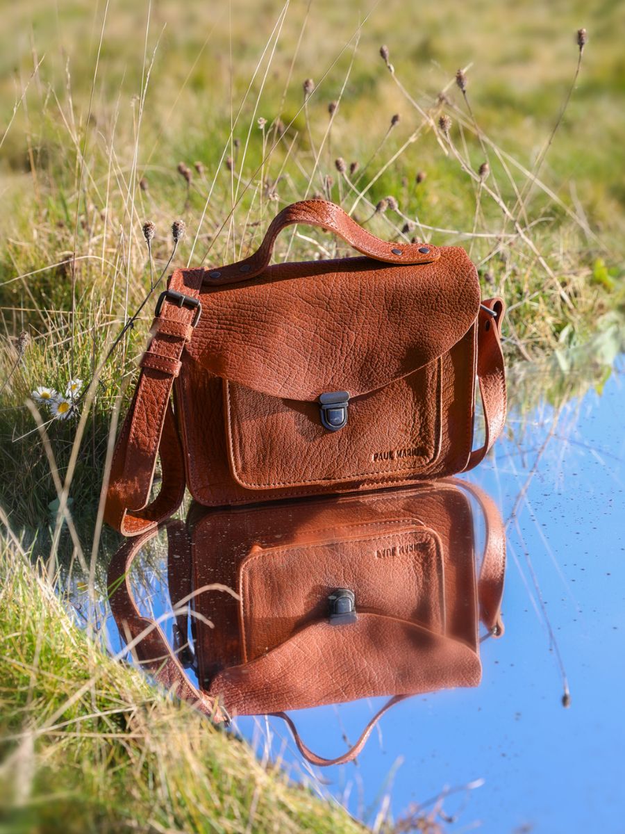 foto-material-bolso-bandolera-cuero-mujer-marrón-mademoiselle-george-natural-paul-marius-w05-l