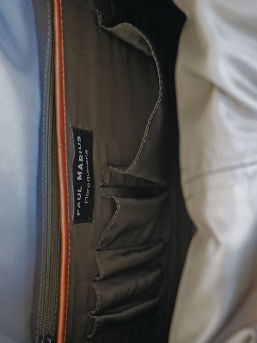 foto-interior-bolsa-moto-de-cuero-marrón-lenomade-m-natural-aceite-paul-marius-m100m-ol