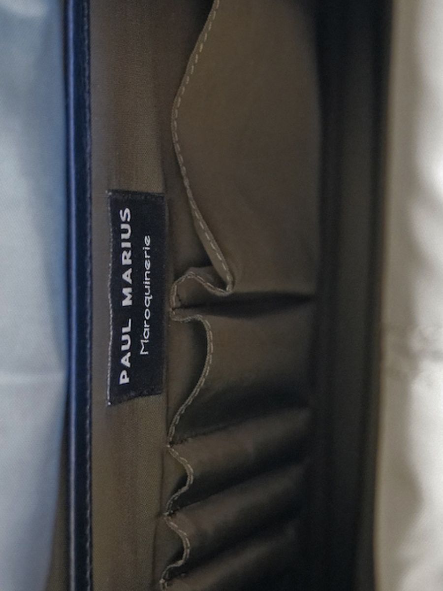 foto-interior-bolsa-moto-cuero-negro-lenomade-m-negro-aceite-paul-marius-m100m-obl